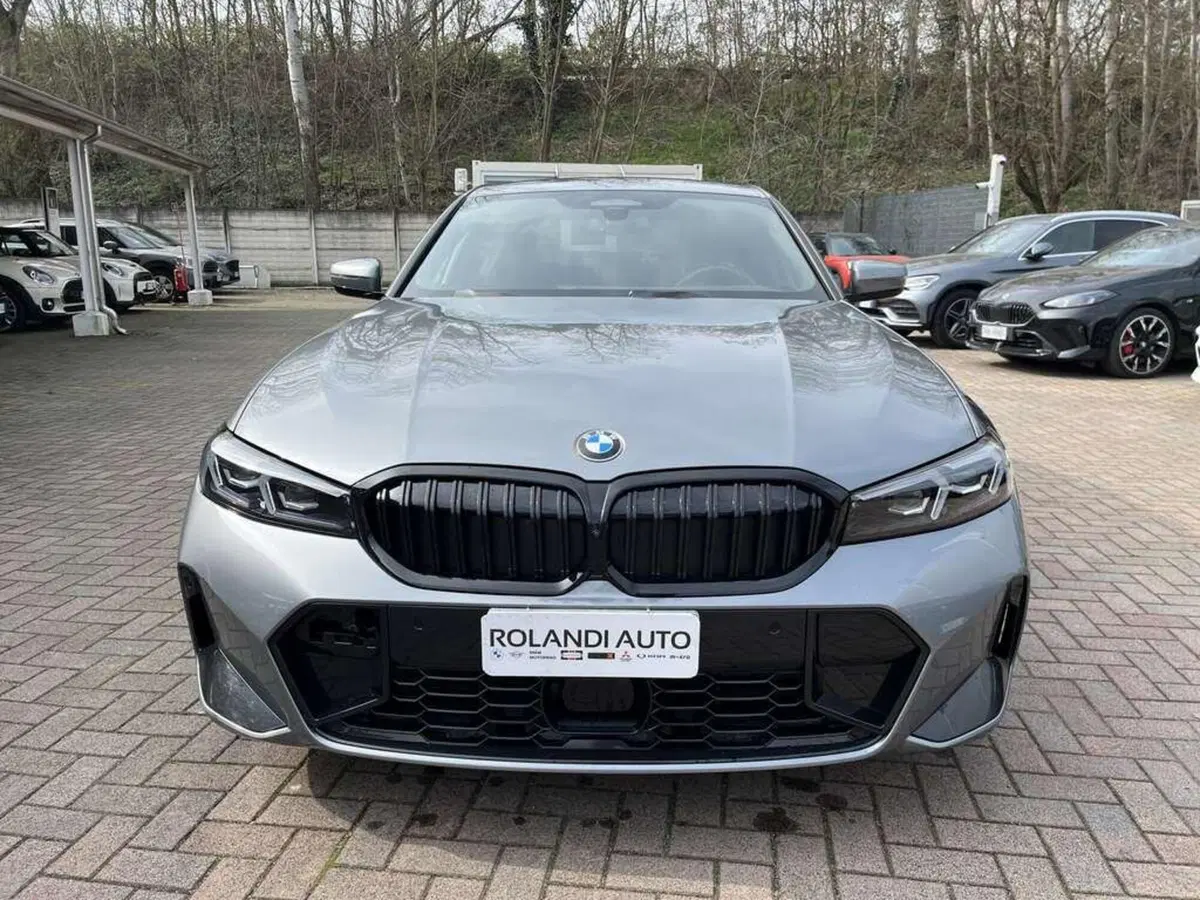 BMW Serie 3 usata a Alessandria (6)