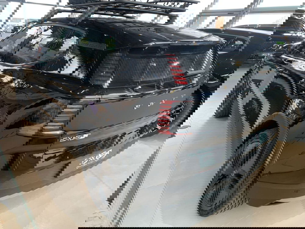 Volvo EX30 Cross Country nuova a Ferrara (7)