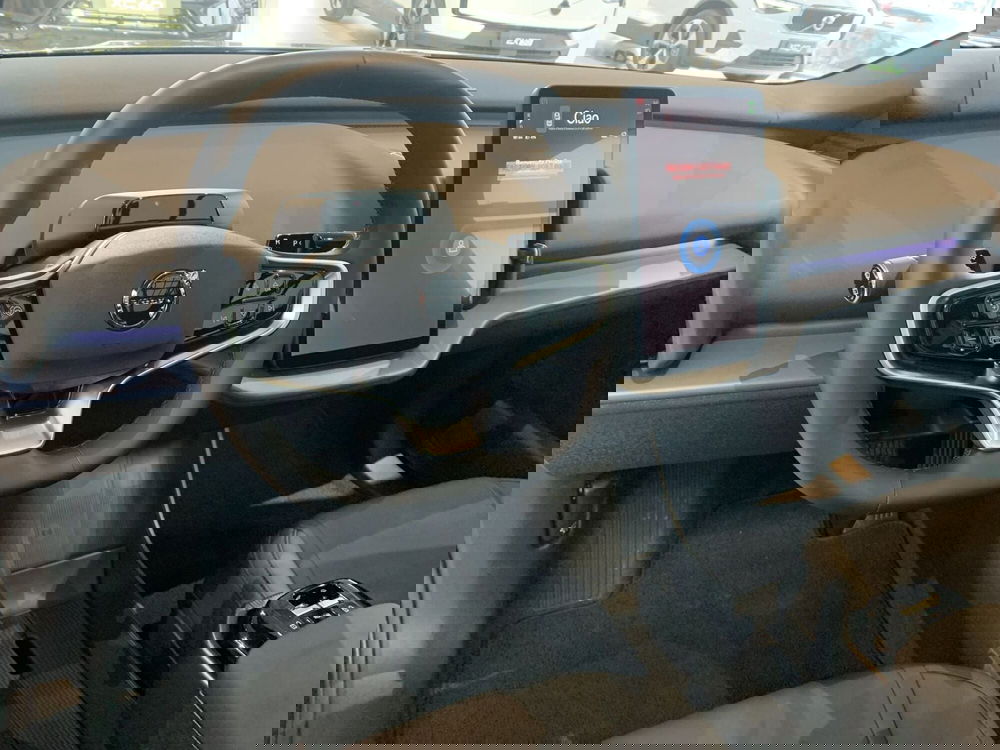 Volvo EX30 Cross Country nuova a Ferrara (9)