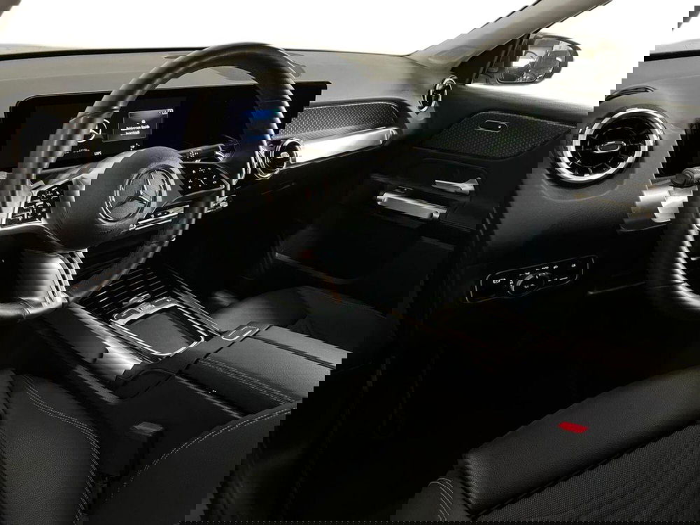 Mercedes-Benz GLB usata a Bari (10)