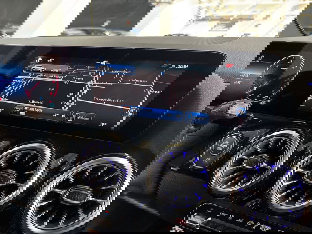 Mercedes-Benz GLA SUV usata a Bari (12)