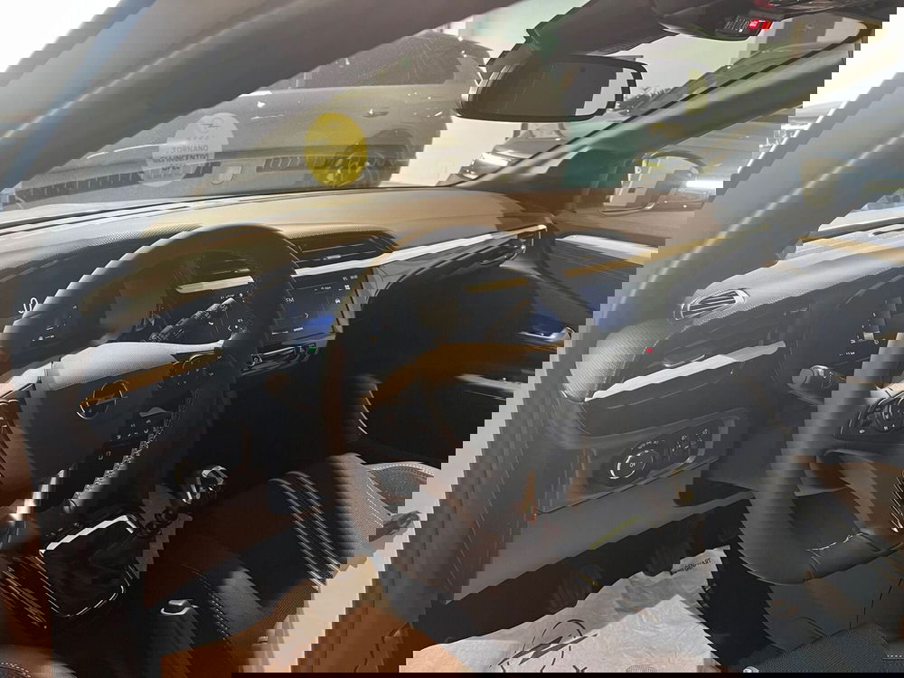 Opel Corsa nuova a Bari (13)