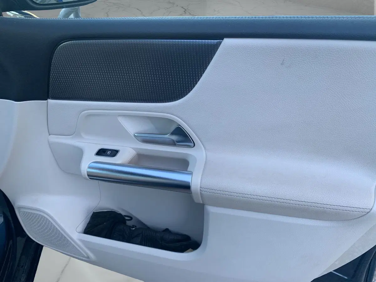Mercedes-Benz Classe B usata a Cosenza (17)