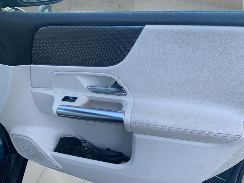 Mercedes-Benz Classe B usata a Cosenza (17)