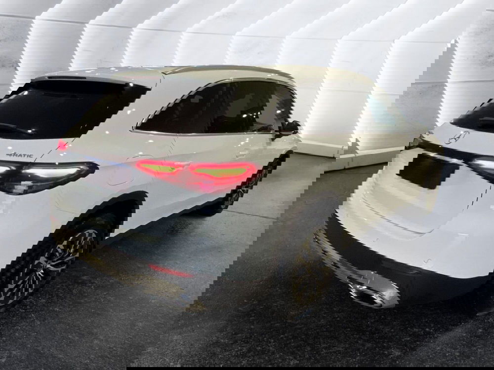 Mercedes-Benz GLC nuova a Napoli (7)