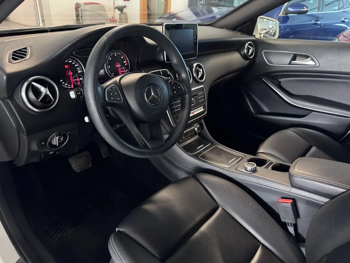 Mercedes-Benz Classe A usata a Messina (7)