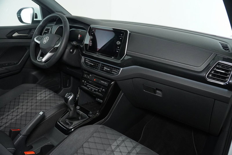 Volkswagen T-Cross nuova a Perugia (12)