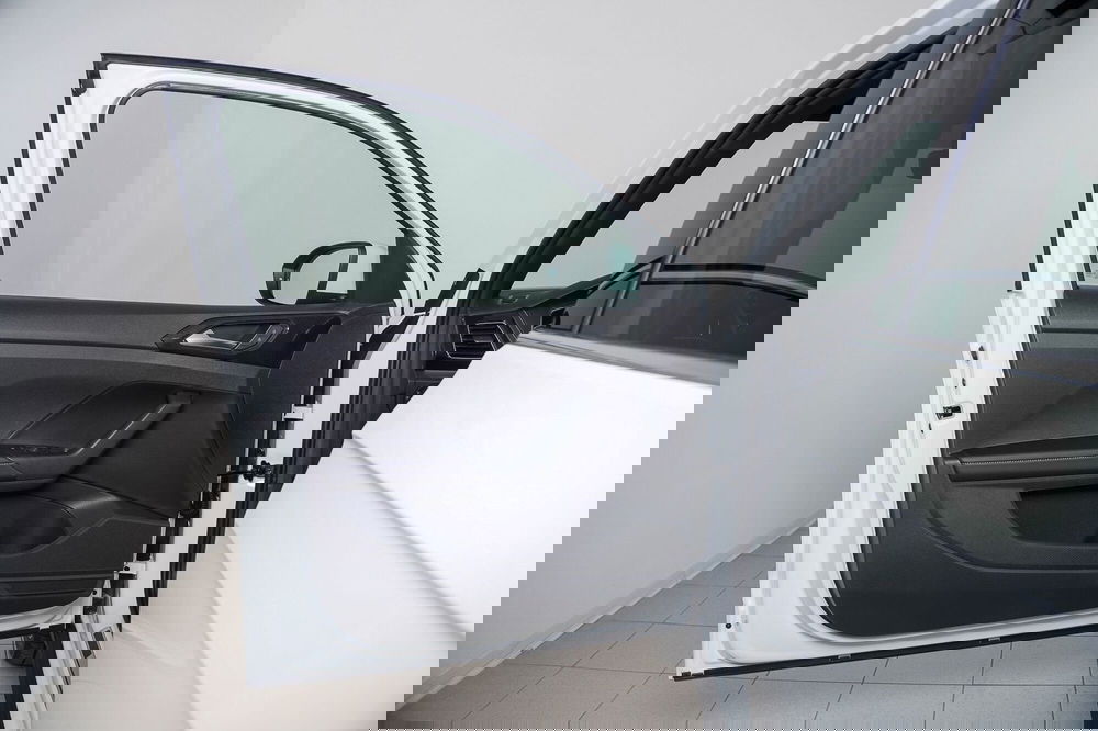 Volkswagen T-Cross nuova a Perugia (14)