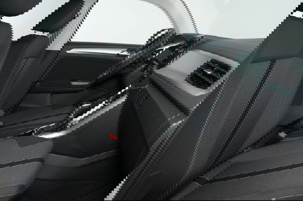 Volkswagen T-Roc nuova a Perugia (11)