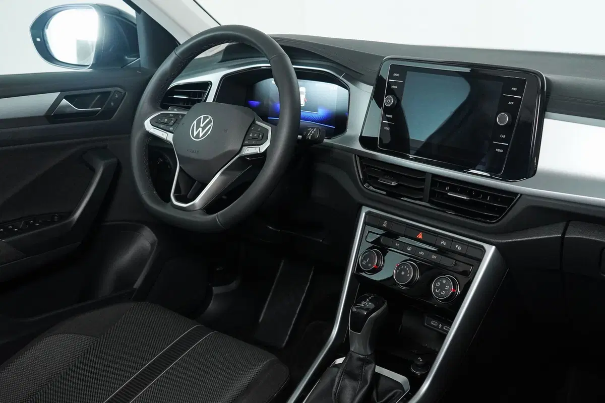 Volkswagen T-Roc nuova a Perugia (13)