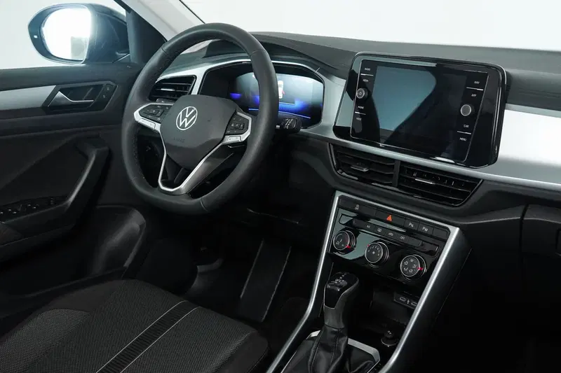 Volkswagen T-Roc nuova a Perugia (13)