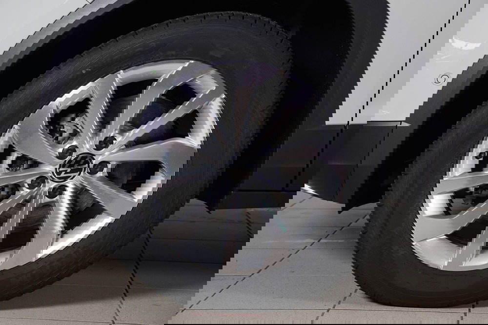 Volkswagen T-Roc nuova a Perugia (6)