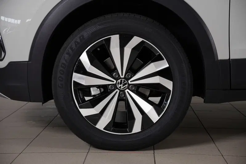 Volkswagen T-Cross nuova a Perugia (6)