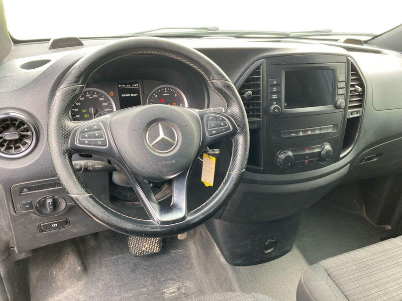 Mercedes-Benz Vito usata a Milano (11)
