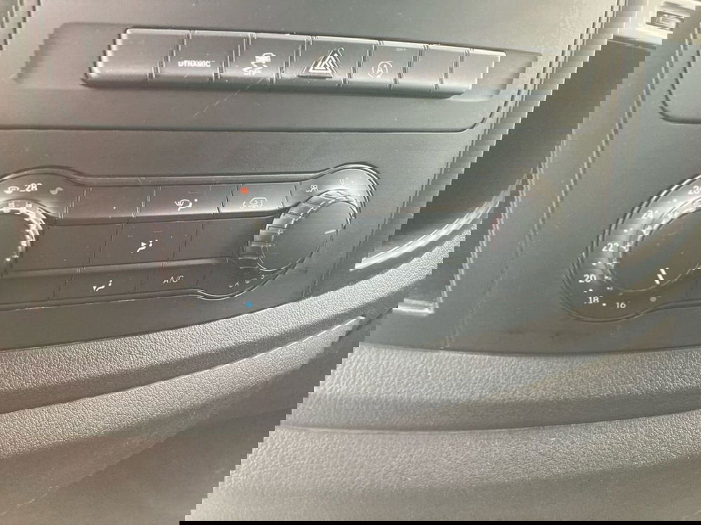 Mercedes-Benz Vito usata a Milano (14)