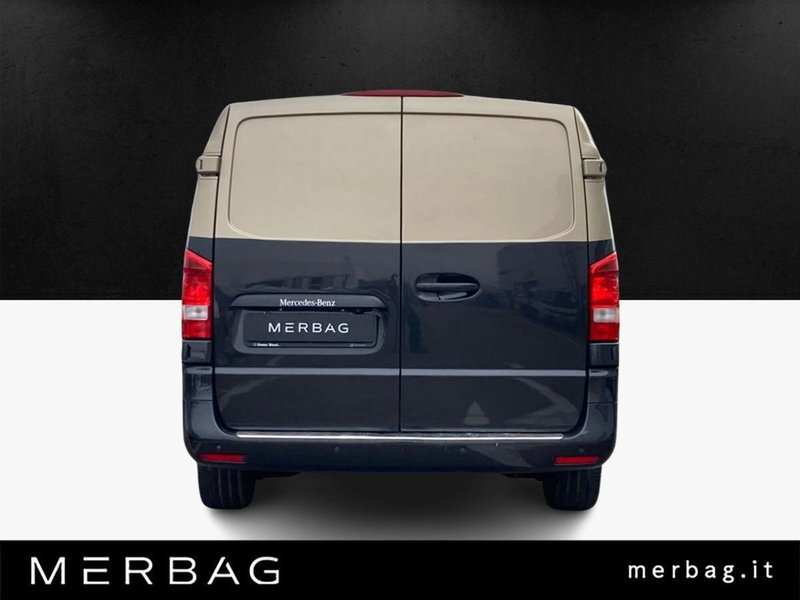 Mercedes-Benz Vito usata a Milano (4)