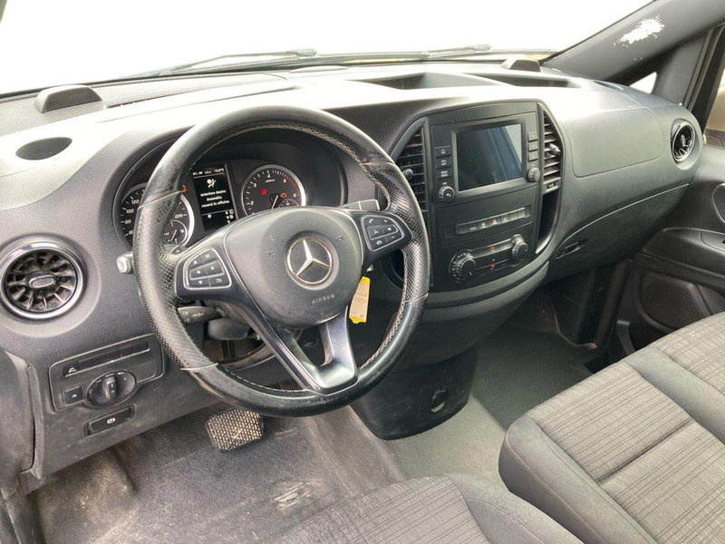 Mercedes-Benz Vito usata a Milano (9)