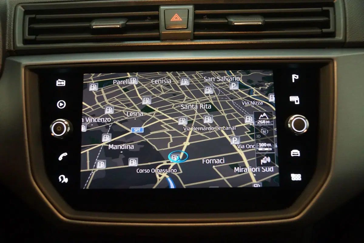 SEAT Arona usata a Torino (17)
