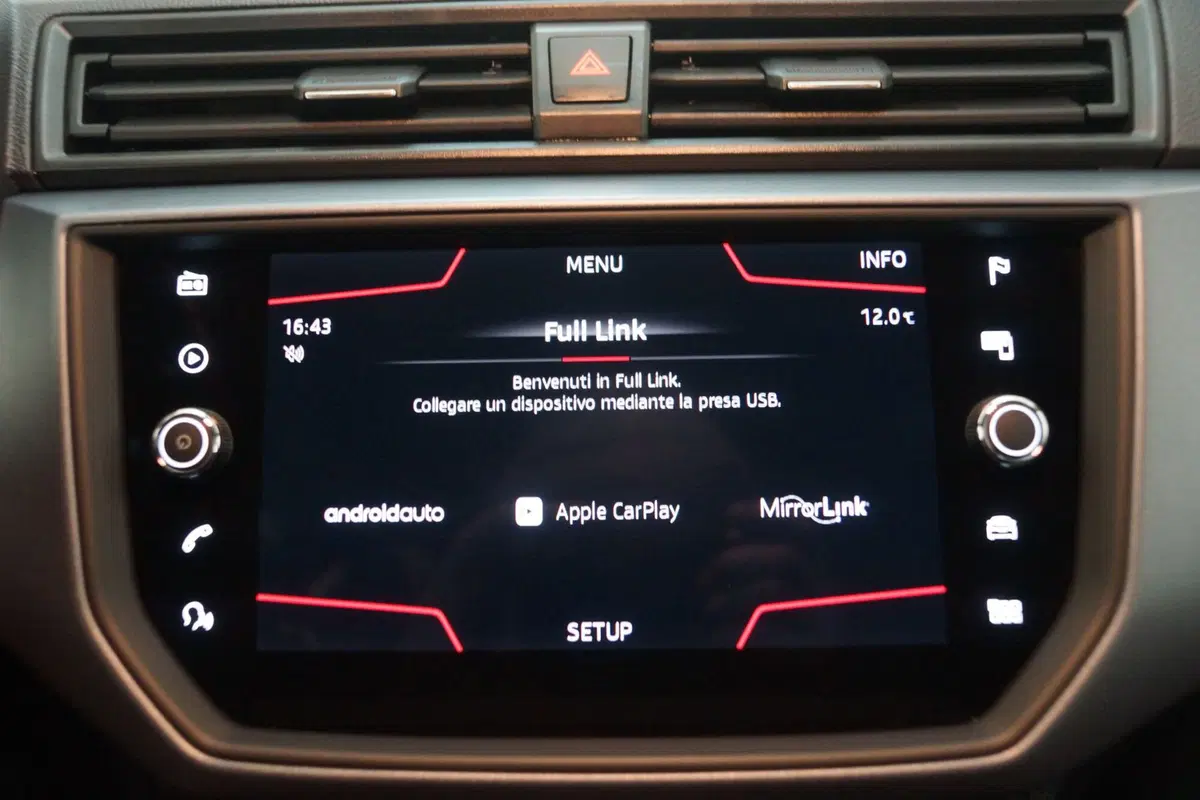 SEAT Arona usata a Torino (19)
