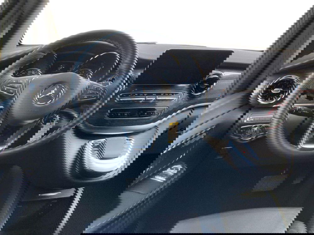 Mercedes-Benz Classe V usata a Milano (11)