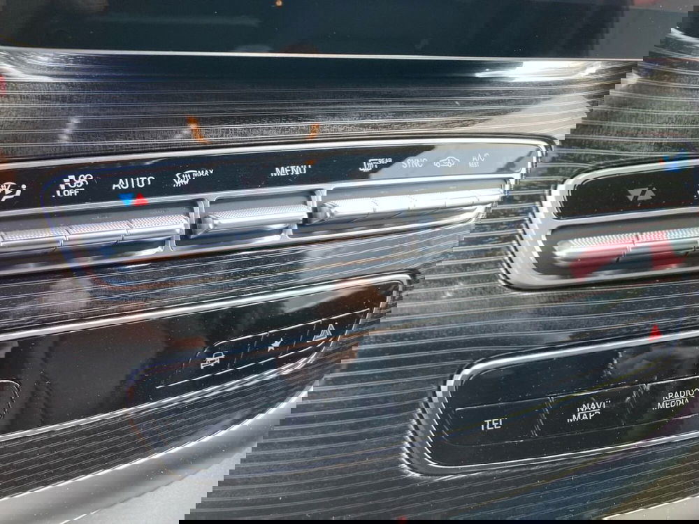 Mercedes-Benz Classe V usata a Milano (14)