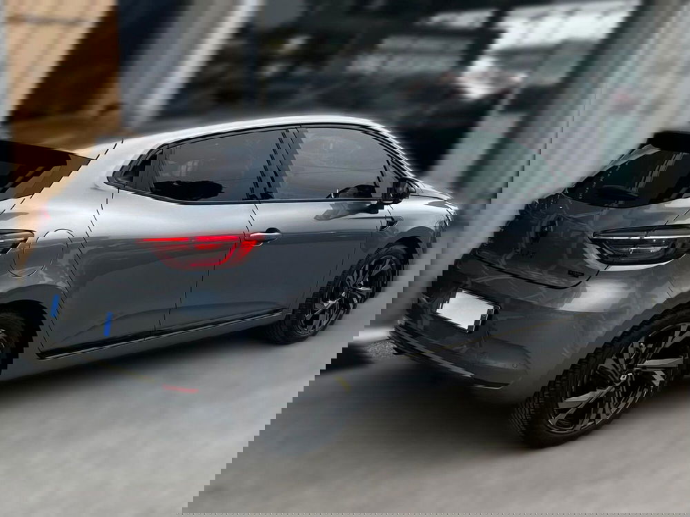 Renault Clio usata a Rimini (2)