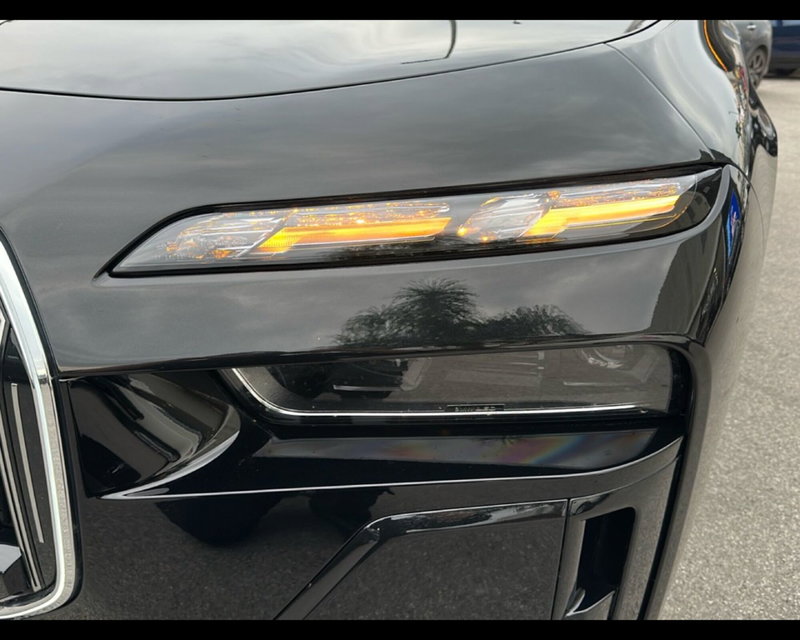 BMW Serie 7 usata a Caserta (12)