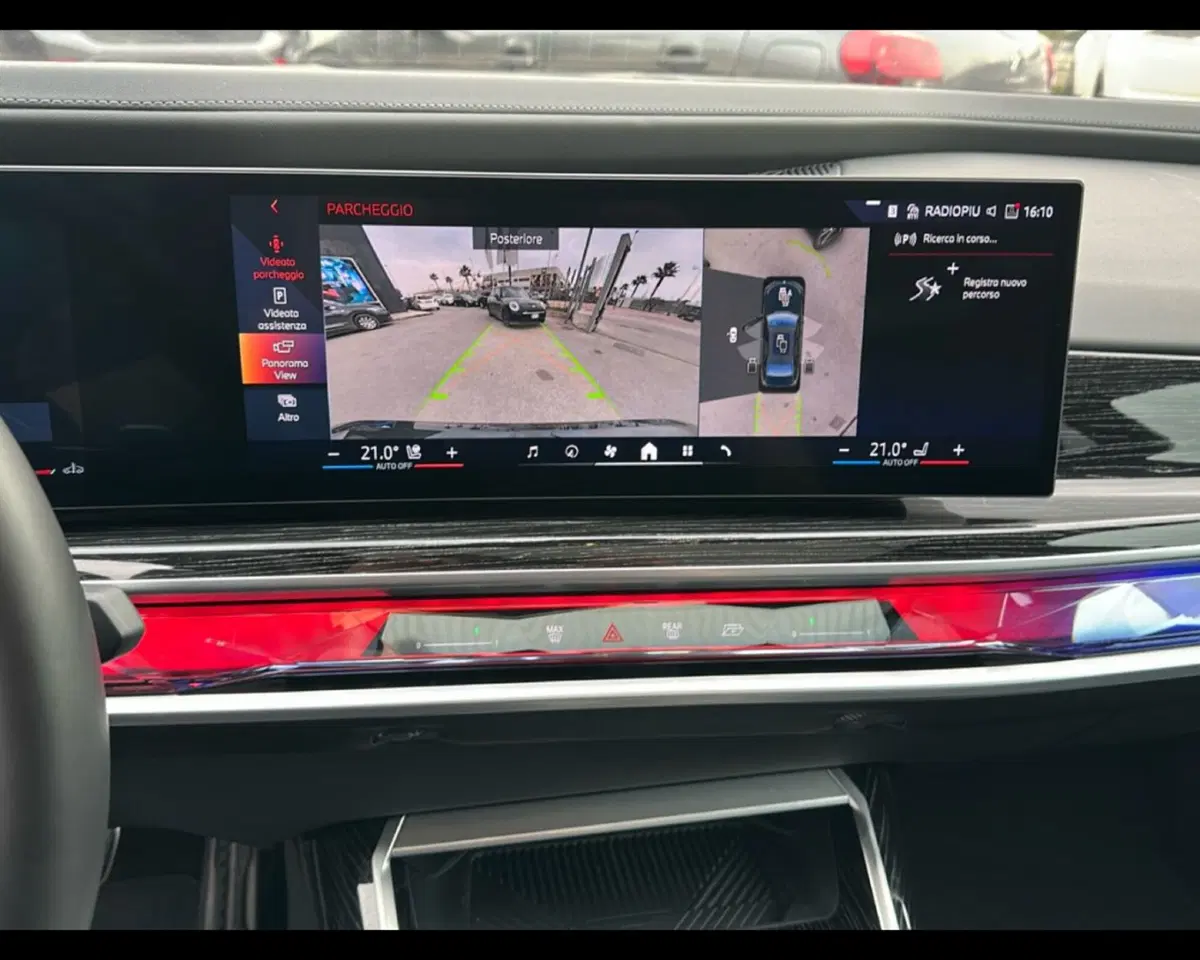 BMW Serie 7 usata a Caserta (15)