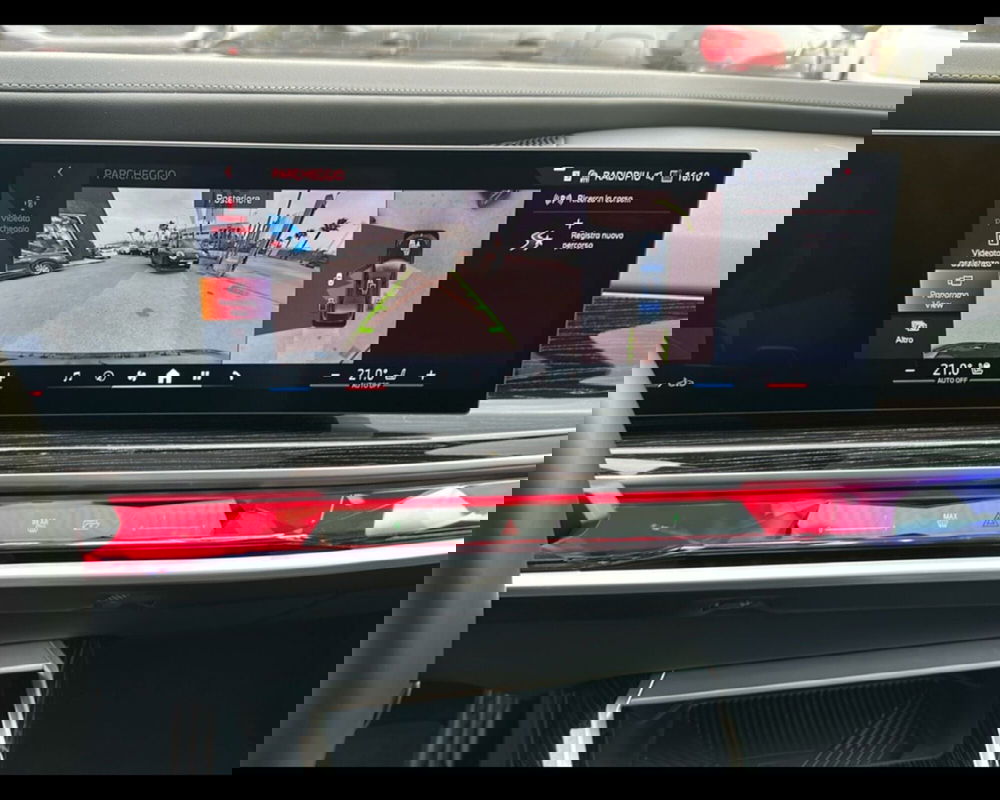 BMW Serie 7 usata a Caserta (15)