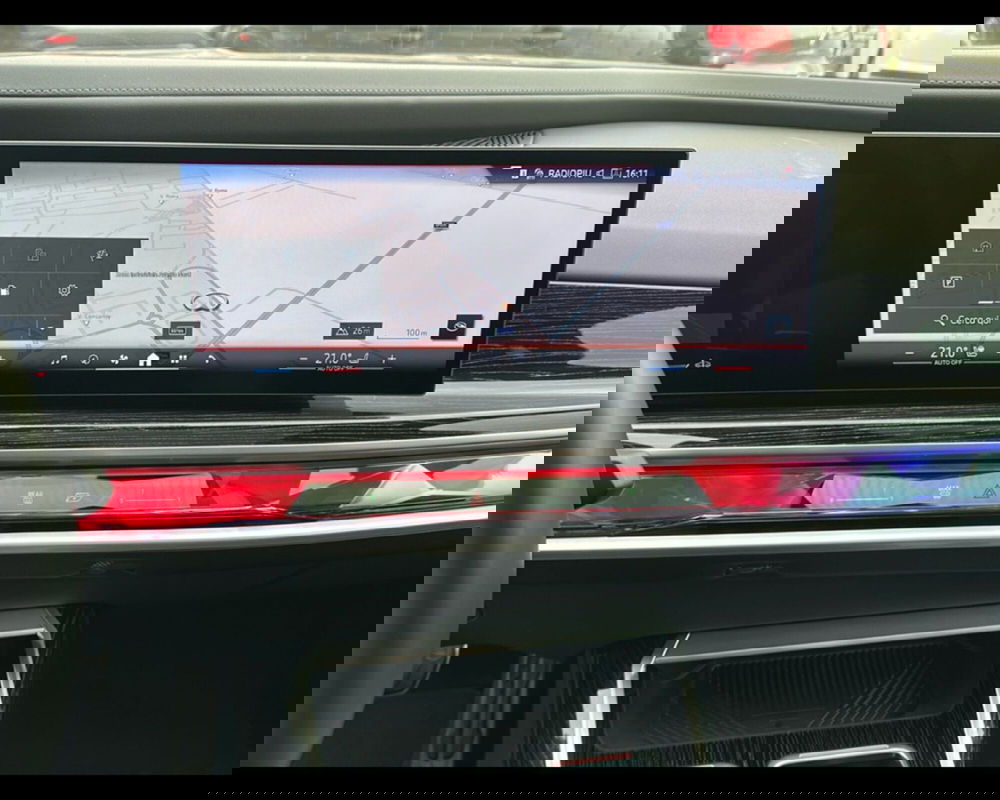 BMW Serie 7 usata a Caserta (19)