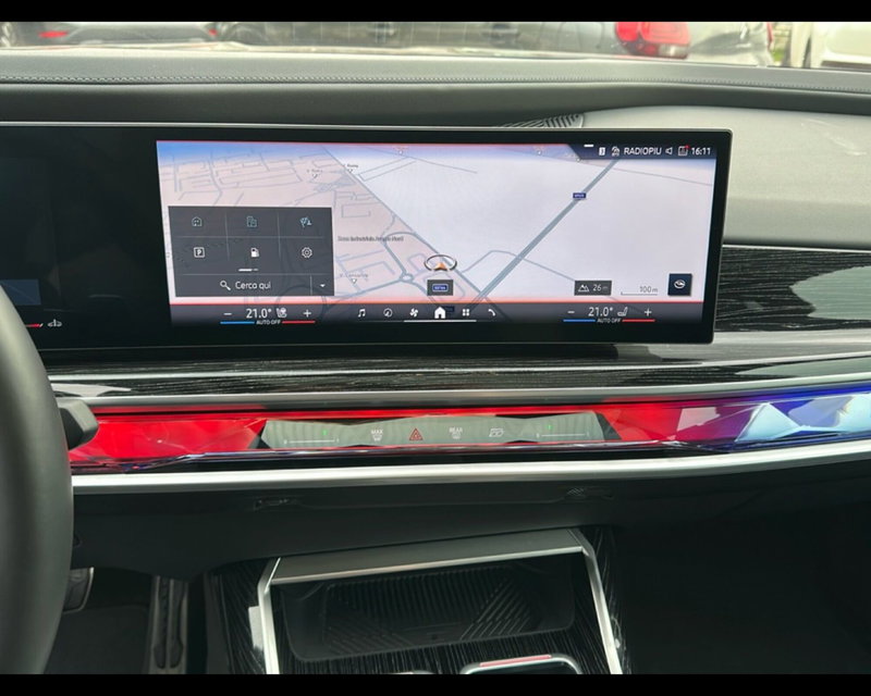 BMW Serie 7 usata a Caserta (19)