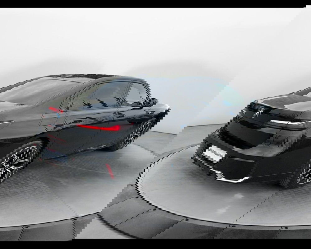 BMW Serie 7 usata a Caserta (6)