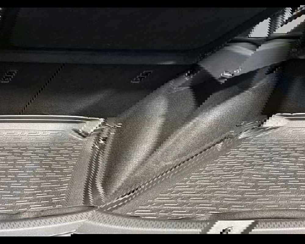 Volkswagen Taigo usata a Roma (12)