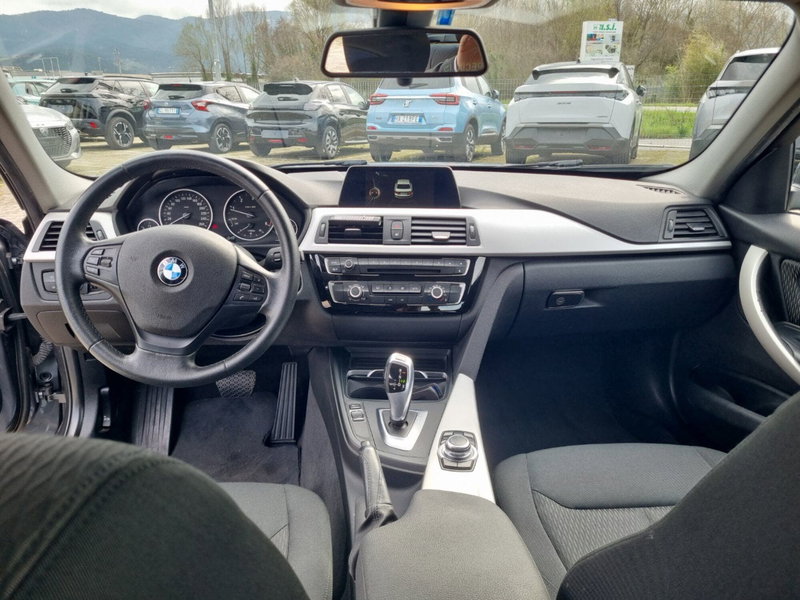 BMW Serie 3 usata a Lucca (13)