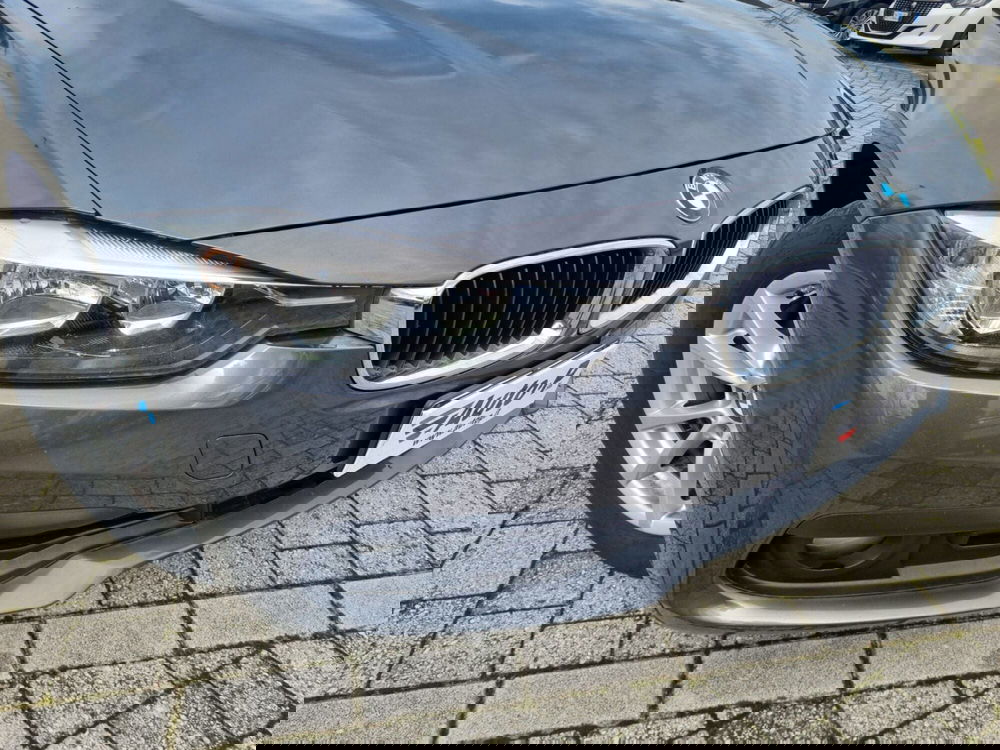 BMW Serie 3 usata a Lucca (18)