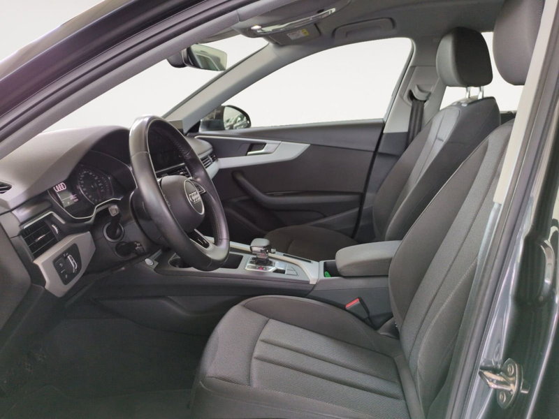 Audi A4 Avant usata a Agrigento (8)