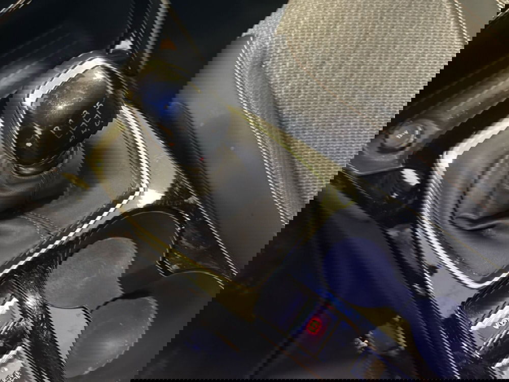 Peugeot 2008 usata a Palermo (9)