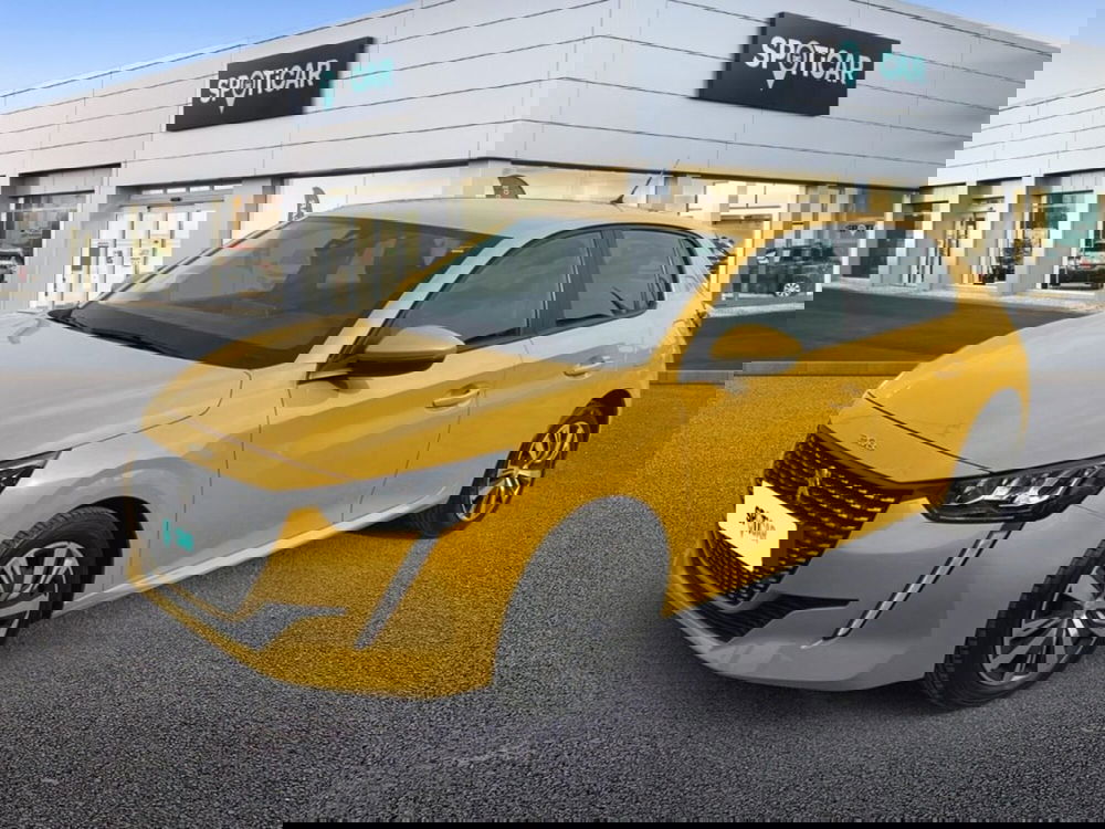 Peugeot 208 usata a Foggia