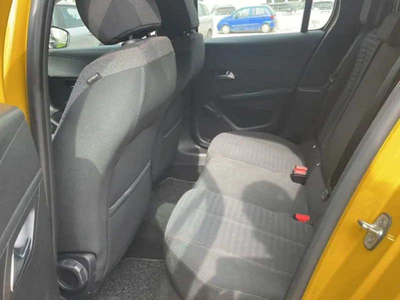 Peugeot 208 usata a Foggia (13)