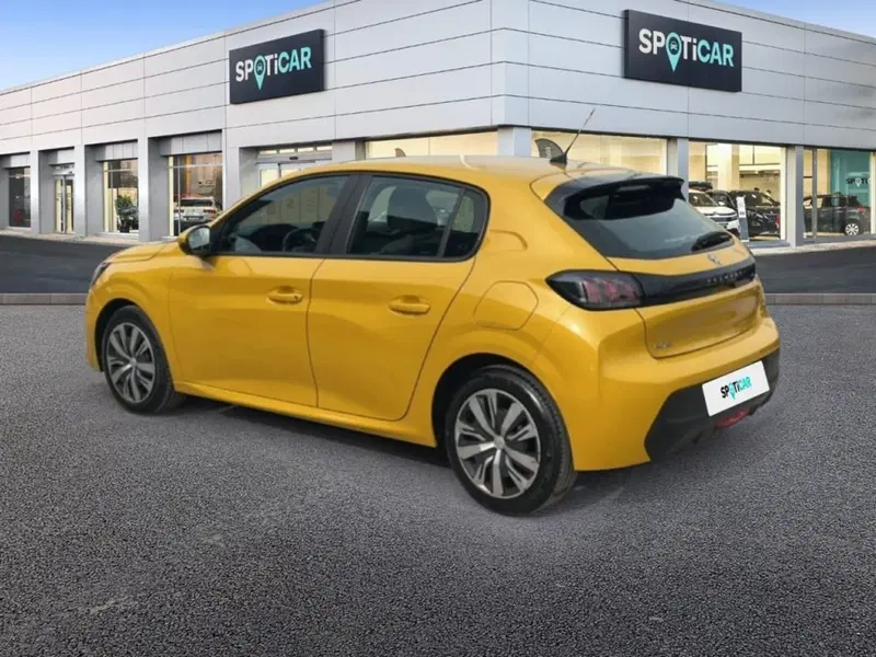 Peugeot 208 usata a Foggia (7)