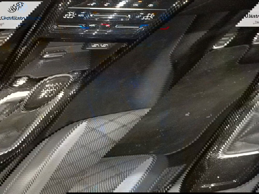 Volkswagen T-Roc usata a Genova (15)