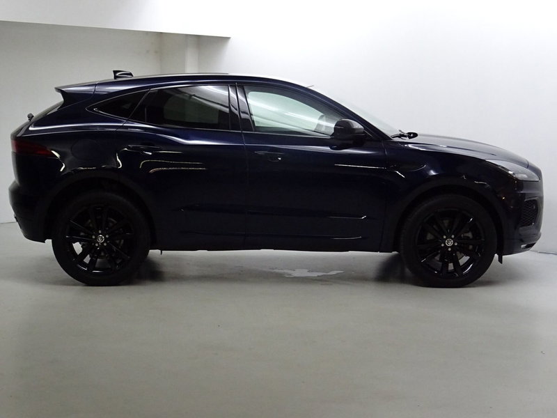 Jaguar E-Pace usata a Como (6)