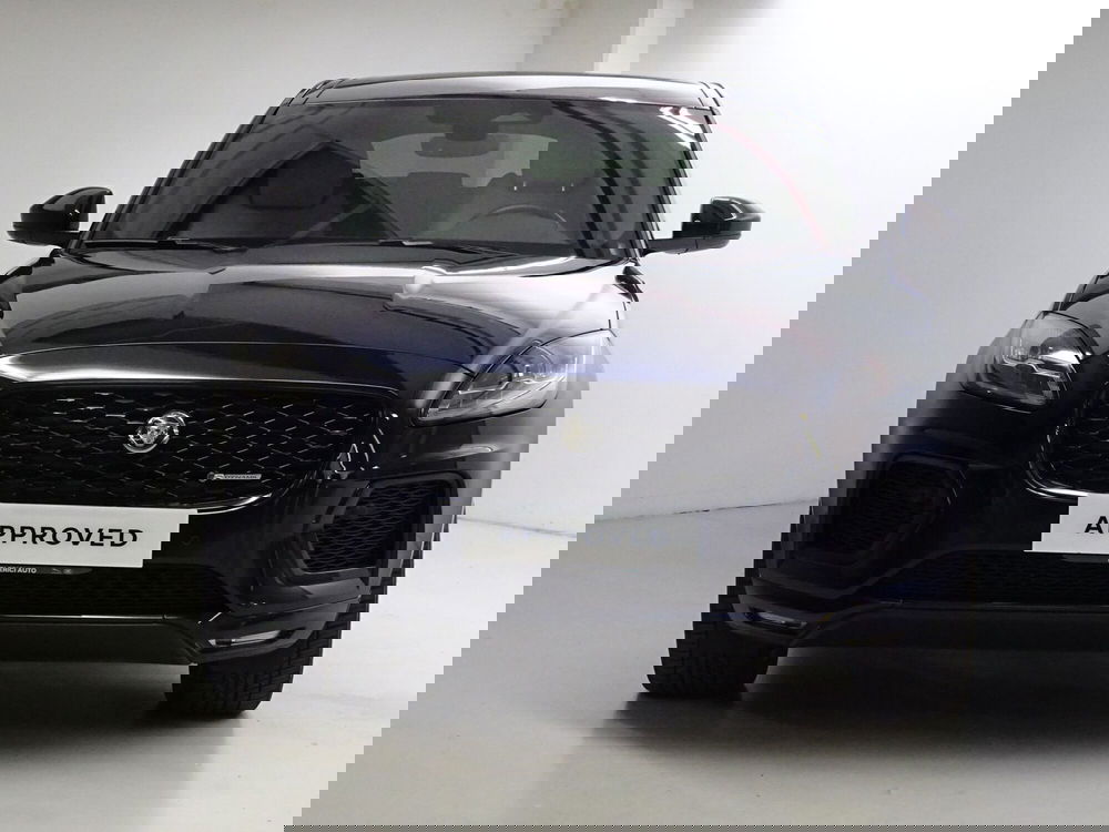 Jaguar E-Pace usata a Como (8)