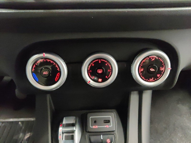 Alfa Romeo Giulietta usata a Arezzo (18)