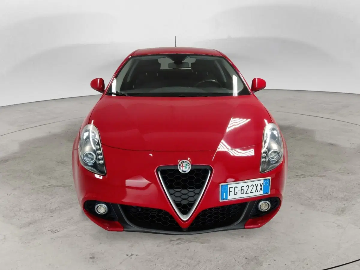 Alfa Romeo Giulietta usata a Arezzo (2)