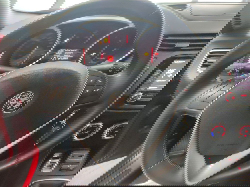 Alfa Romeo Giulietta usata a Arezzo (20)