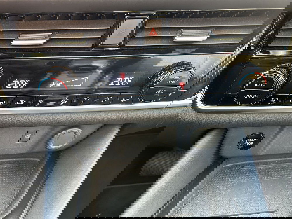 Nissan Qashqai usata a Modena (16)