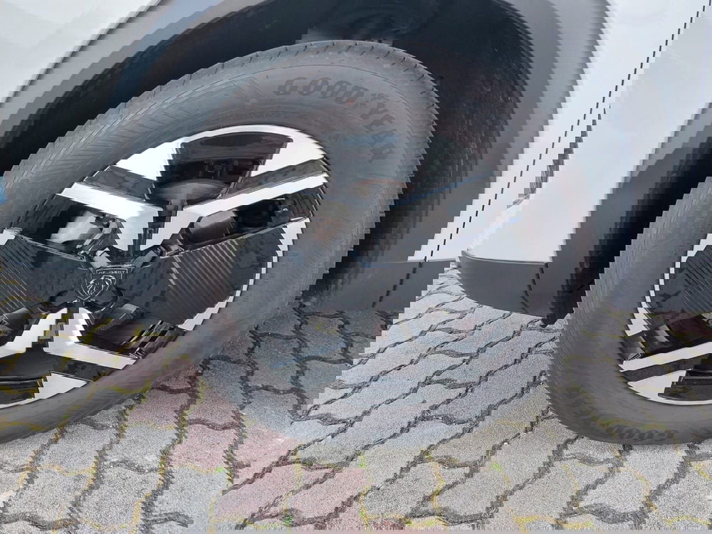 Peugeot 2008 usata a Pavia (14)