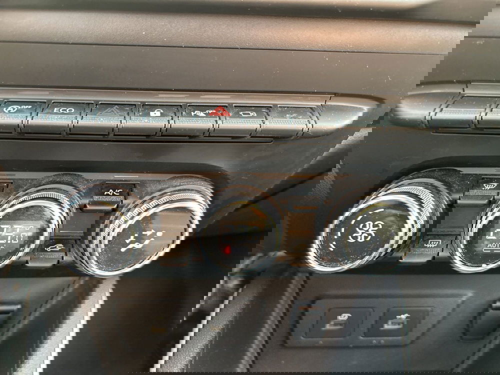 Dacia Duster usata a Latina (18)