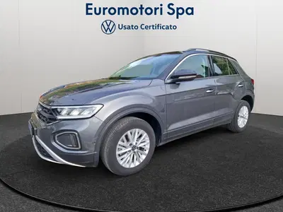Volkswagen T-Roc 1.0 TSI Life del 2022 usata a Monteriggioni